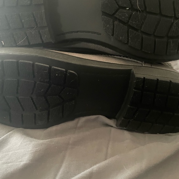 Cliff Womens Boots- Style Decker - Picture 4 of 5